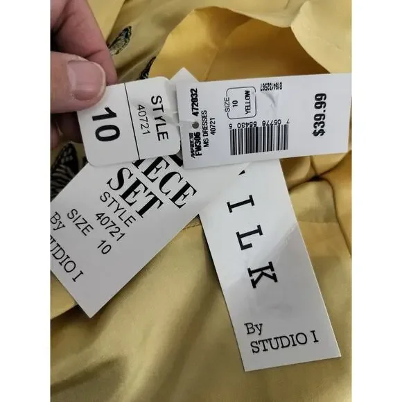 3202) Studio I Silk Yellow Black Butterfly Embroidery Cropped Pants Set Size 10 - Picture 8 of 9